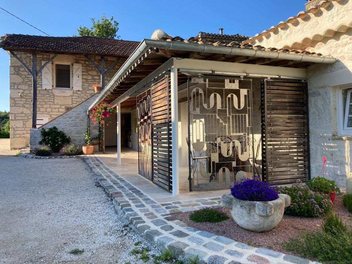Le Gite Du Souffle Des Anges Sauveterre  Exterior photo